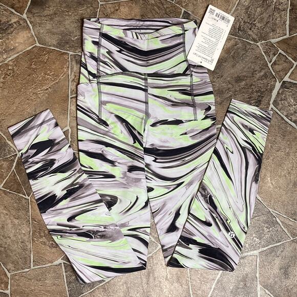 NWT Lululemon Swift Speed High-Rise Tight 28"
Paint Glide Warp Multi Sz 0 - Picture 7 of 9